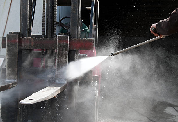 Best Sidewalk and Walkway Pressure Cleaning in Lusk, WY