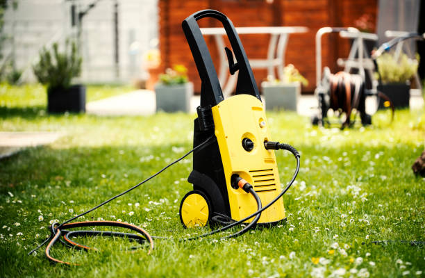 Best Oil and Grease Removal from Surfaces in Lusk, WY